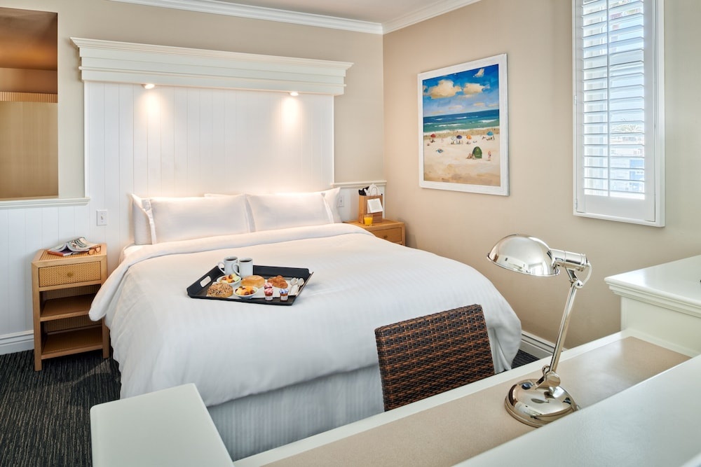 Beach House Hotel at Hermosa Beach - Tap to explore photos
