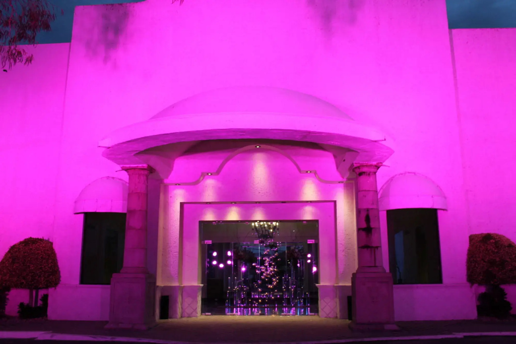 Lobby & Reception