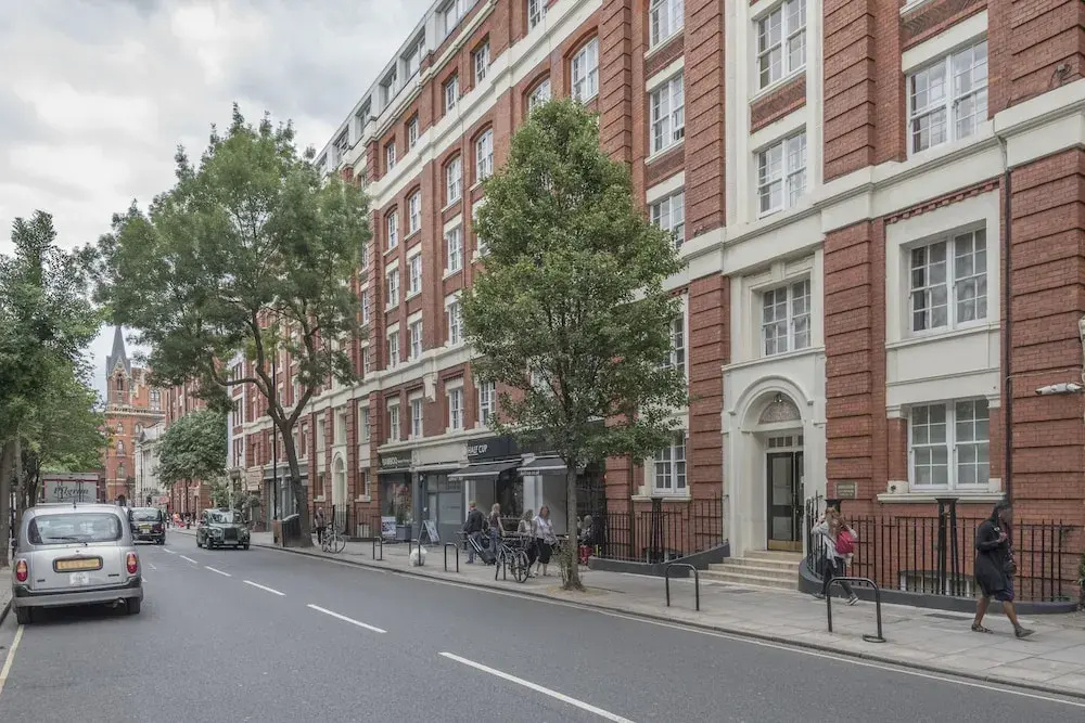 Bohemian home by Kings Cross