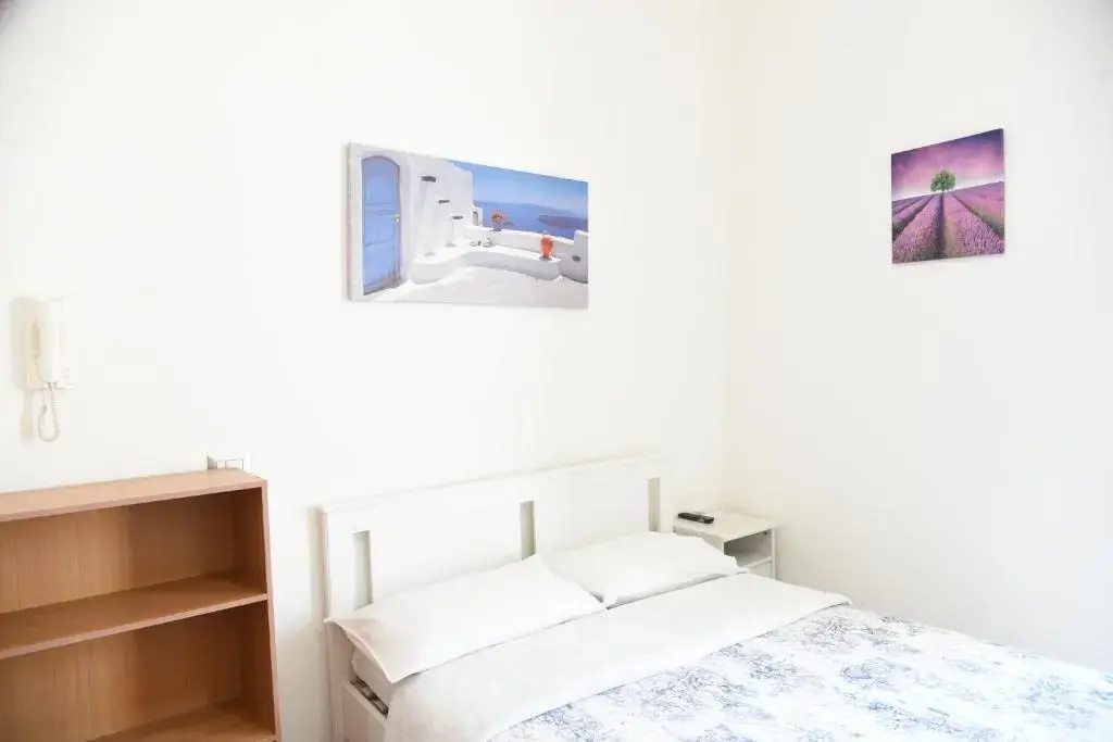 Standard Triple room with balcony