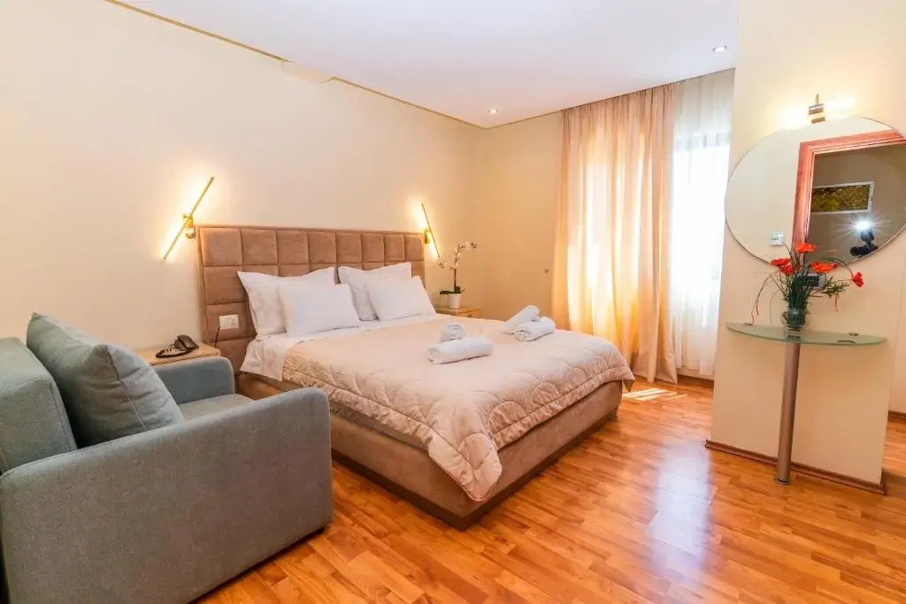 Standard Double room (full double bed)