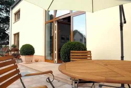 Balcony & Terrace