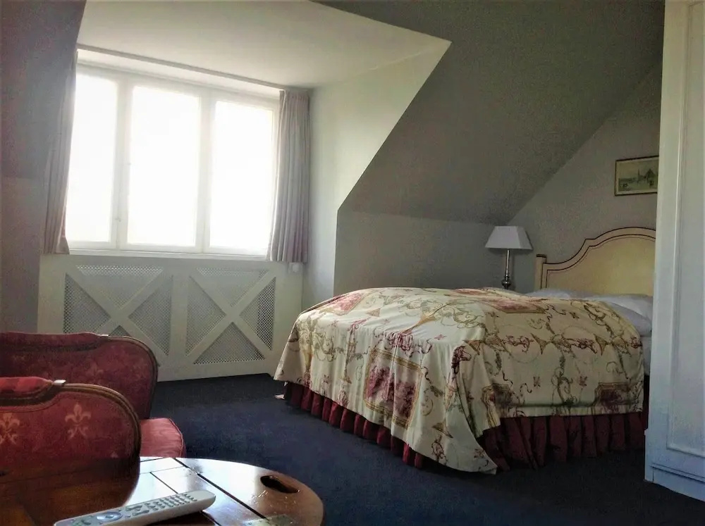 Economy Triple room