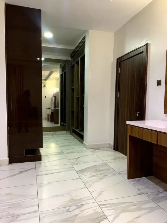 De James Hotels and Suites - фото 8