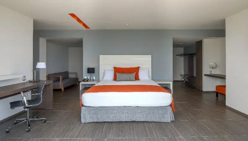 Real Inn Cancún - Chambres