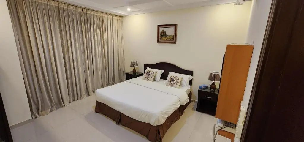 Deluxe Double Studio (full double bed)