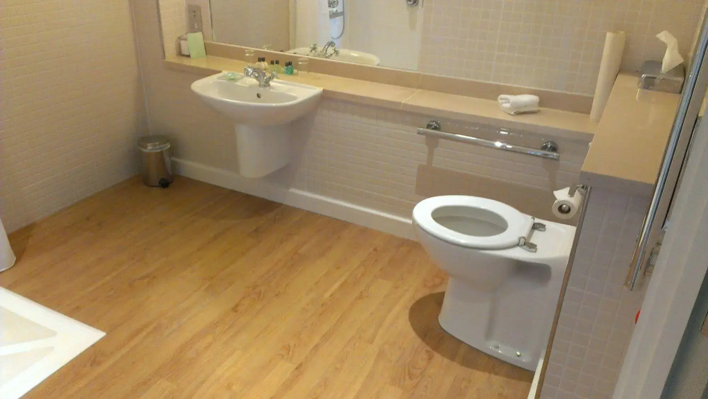 Braye Beach Hotel — фото 6