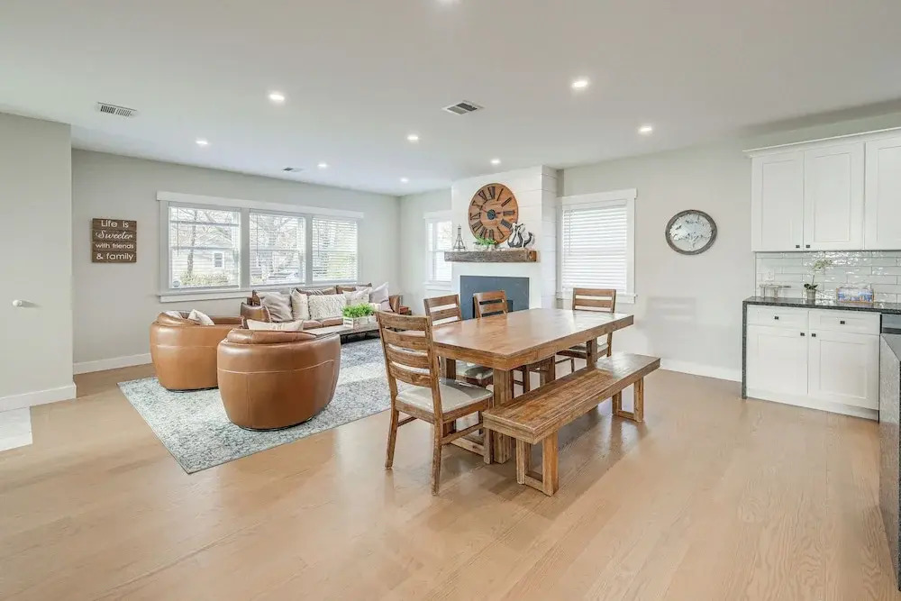 Modern Cape Cod Home w/ Patio: 2 Mi to Beaches! — фото 6