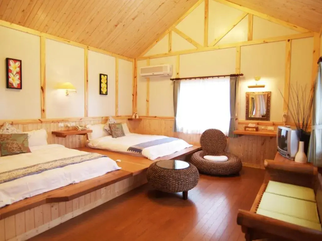 Standard Quadruple room with mountain view