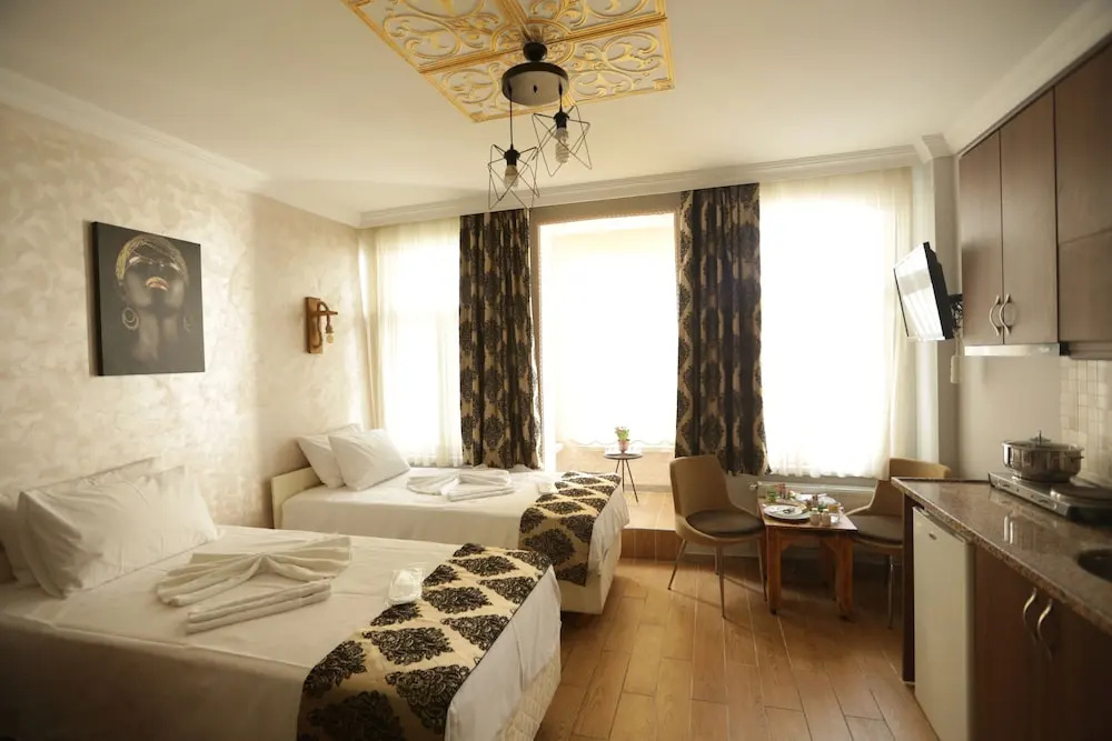 Taksim Gold Rose Apart Hotel — 2