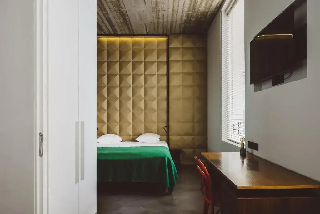 Standard Double room (full double bed)