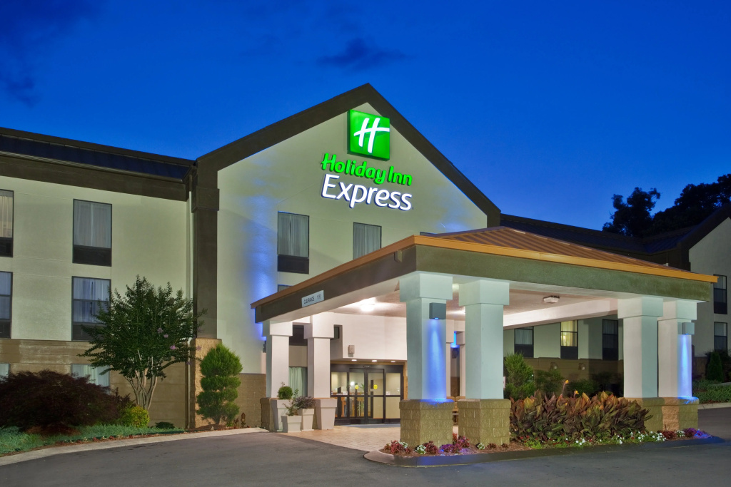 Holiday Inn Express & Suites Kimball by IHG