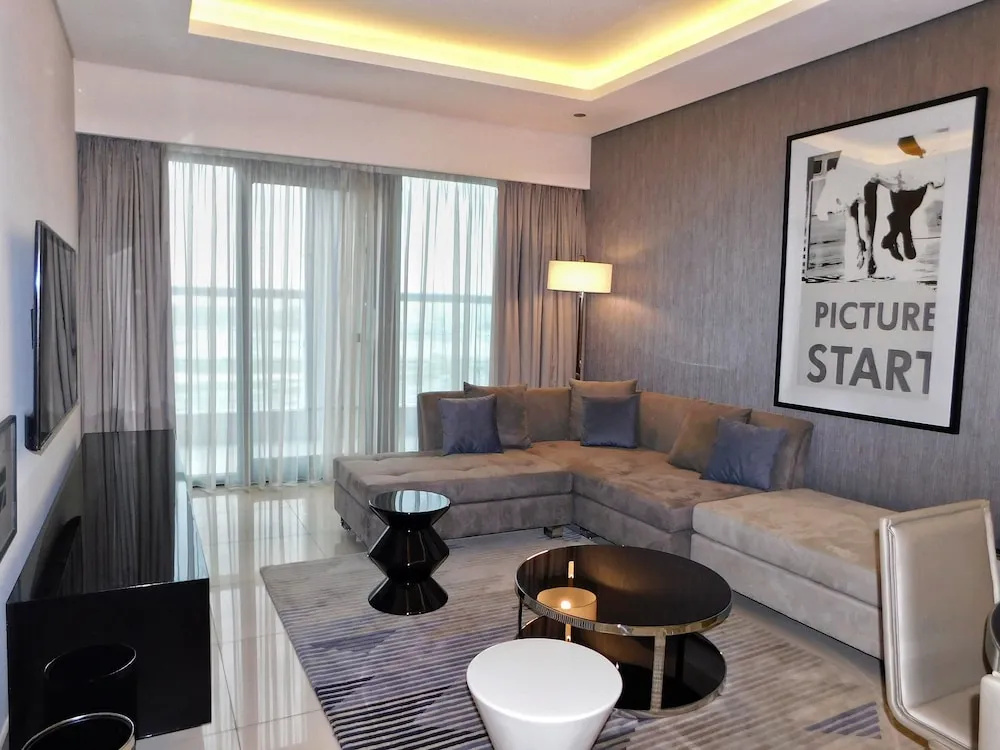 Luton Vacation Damac Paramount Tower - Général