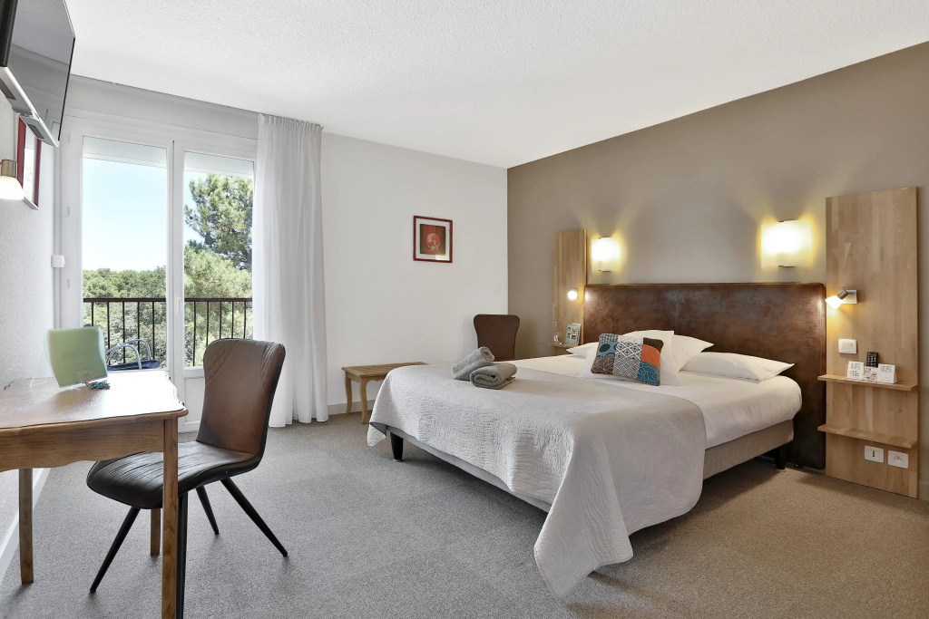 Voir la photo 2 — Logis Hotel Le Tropicana