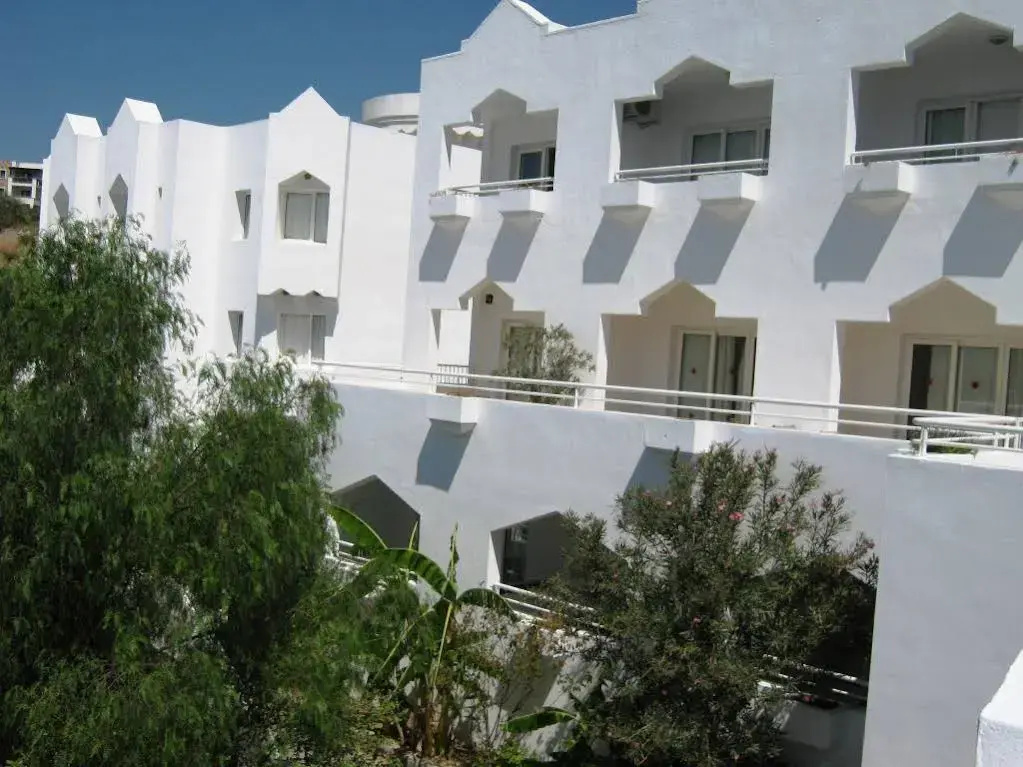 Tenda Hotel