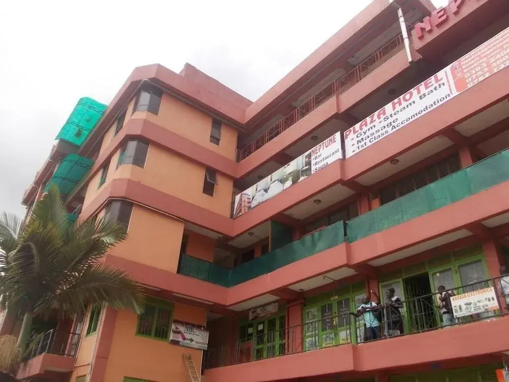 Neptune Plaza Hotel