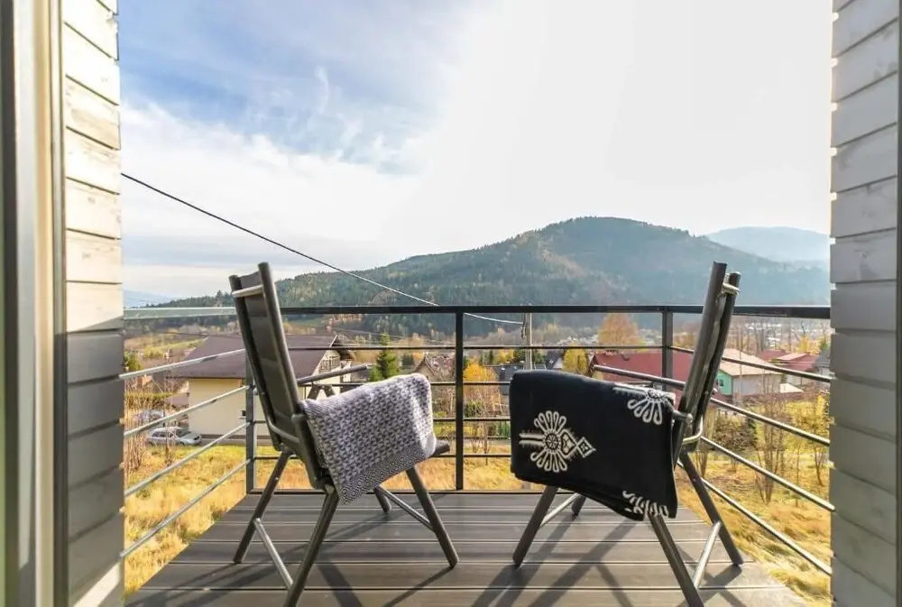 Balcony & Terrace