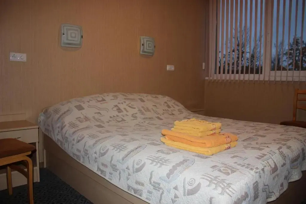 Standard Double room (full double bed)
