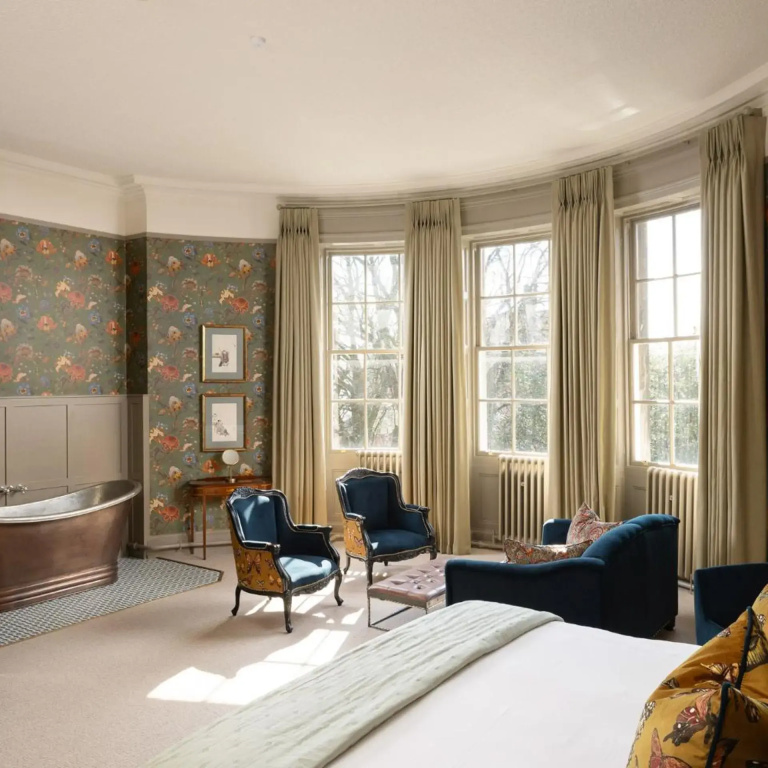The Churchill Hotel image General