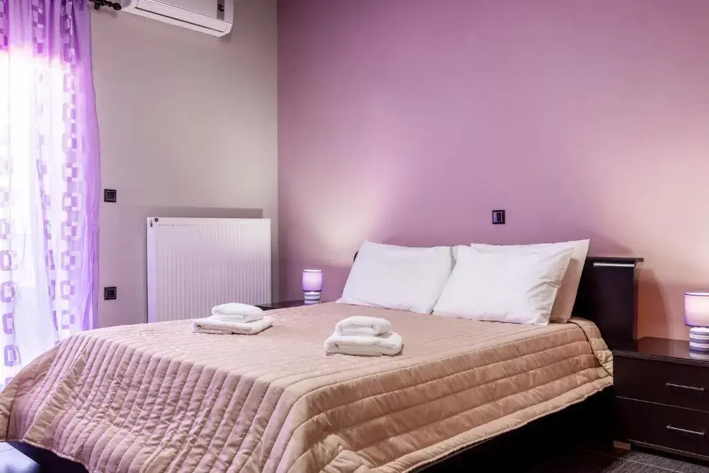 3 Bedrooms Apartment