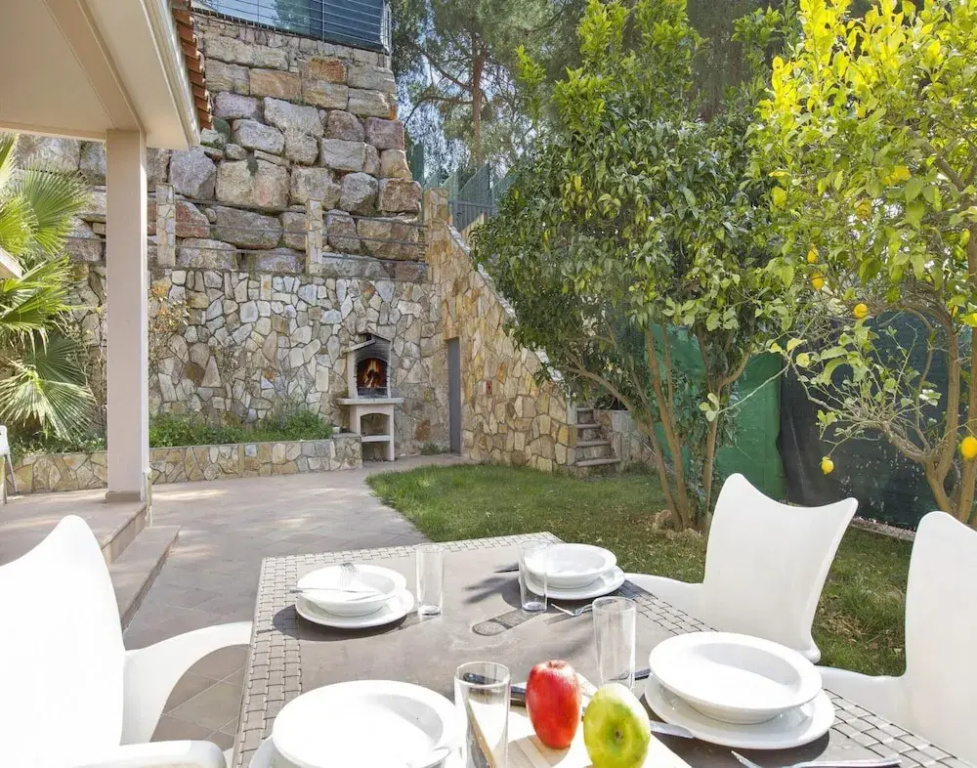 Villa in Spain Near Cala Canyelles Beach