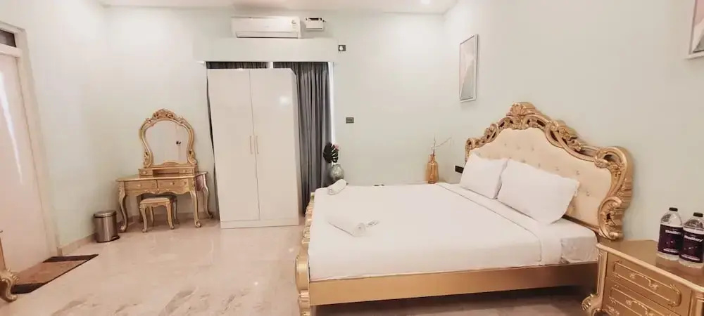 Executive room