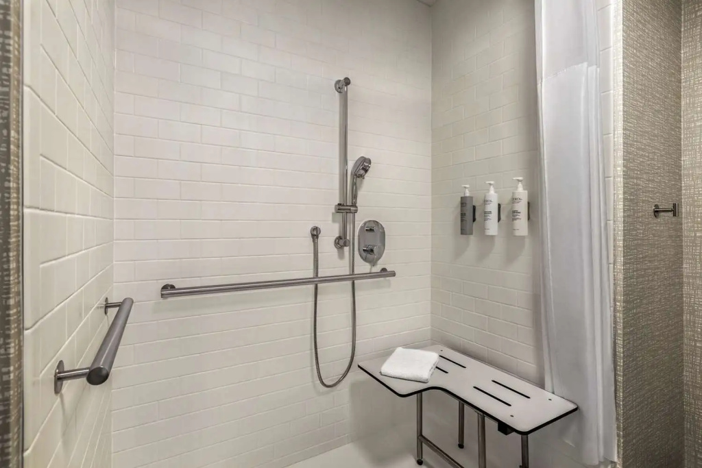 Hampton Inn & Suites San Mateo-San Francisco Airport - Chambres