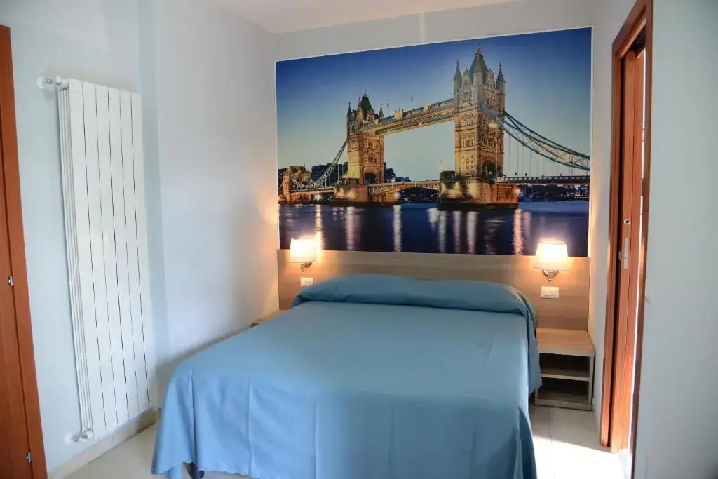 Standard Double room (full double bed)