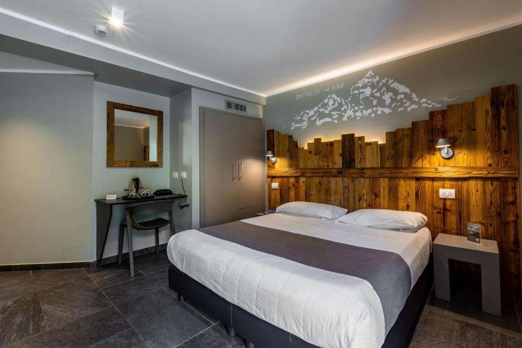 Hotel photo 25