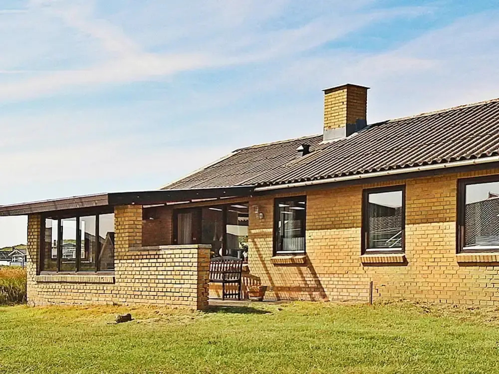 Beautiful Holiday Home in Søndervig Near North Sea - фото 1