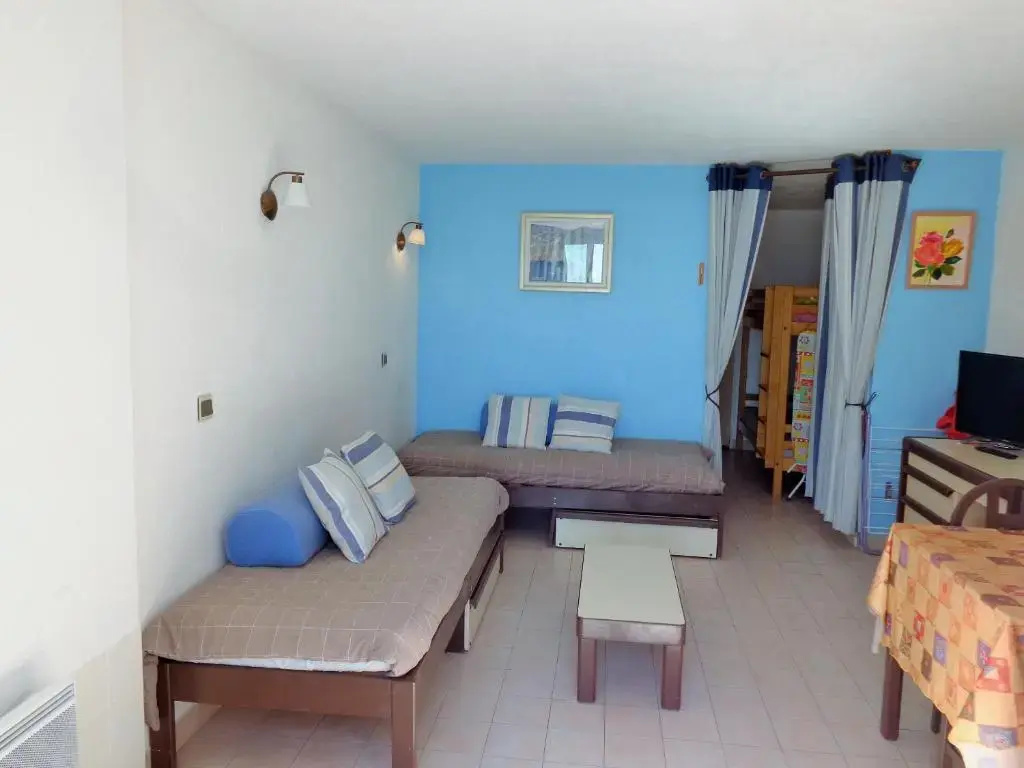 Sutudio 1Ere Ligne Mer, Pkg, Piscine,Tennis, Plage