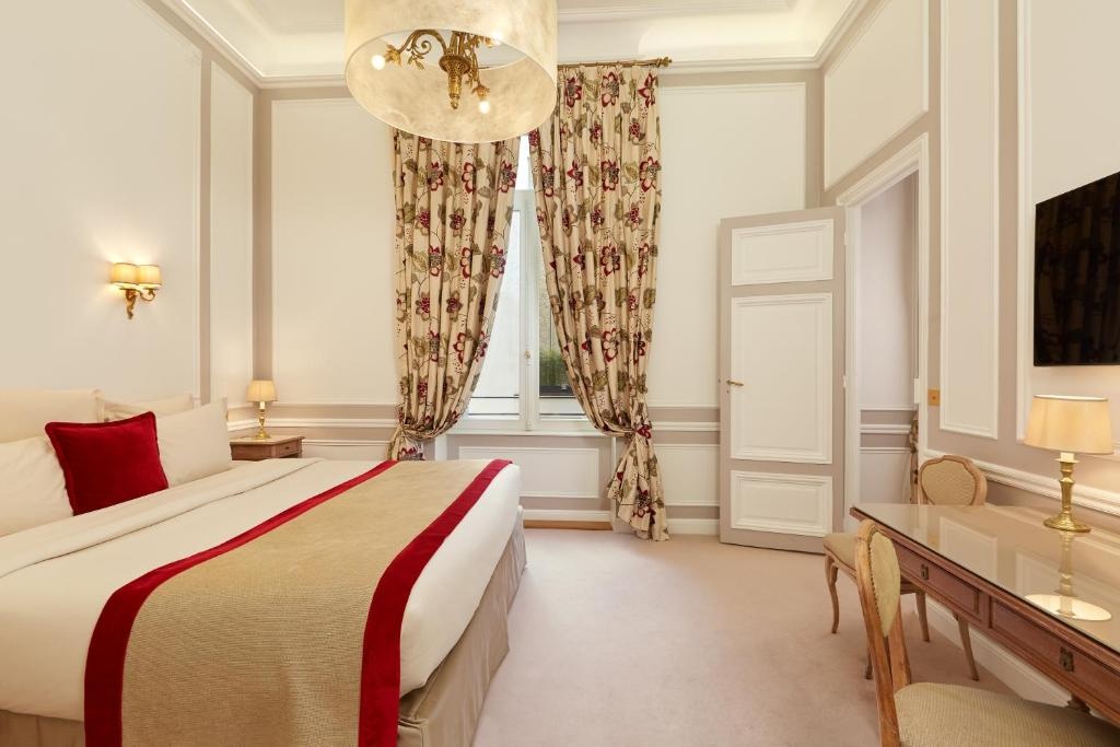 Hotel Regina Louvre 115