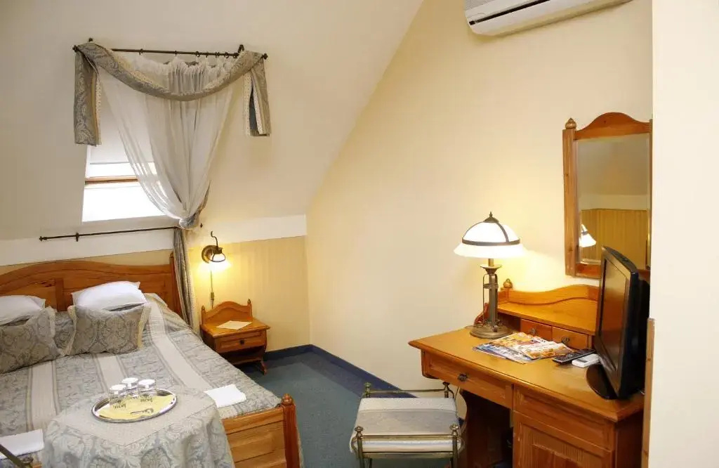 Lv Vay Villa Hotel - Chambres
