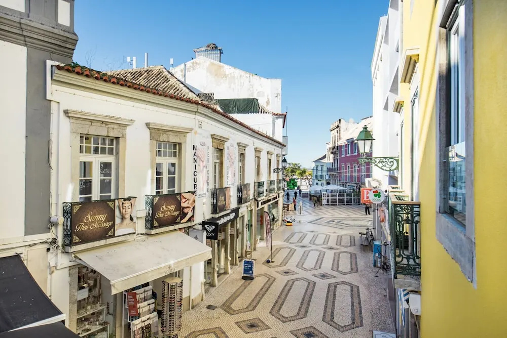 Faro Downtown - D in Faro