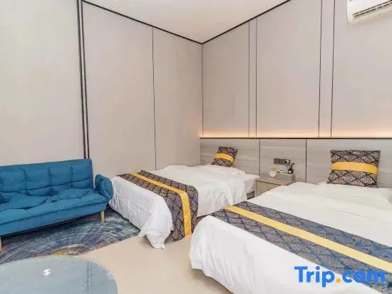 Standard Double room with balcony (twin beds)