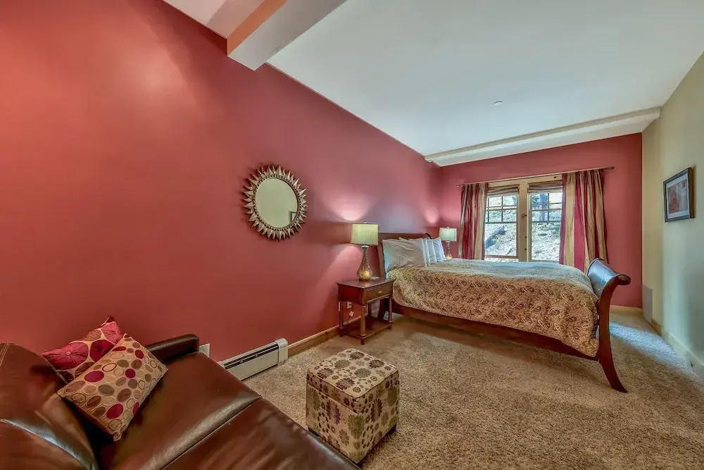 Luxury Three Bedroom Mountain Escape at Kirkwood Townhouse by RedAwning