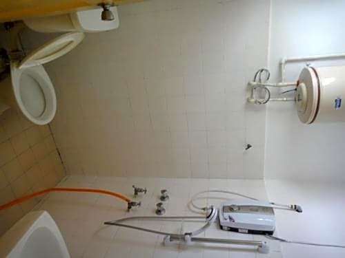 Eight Mentigi Guesthouse