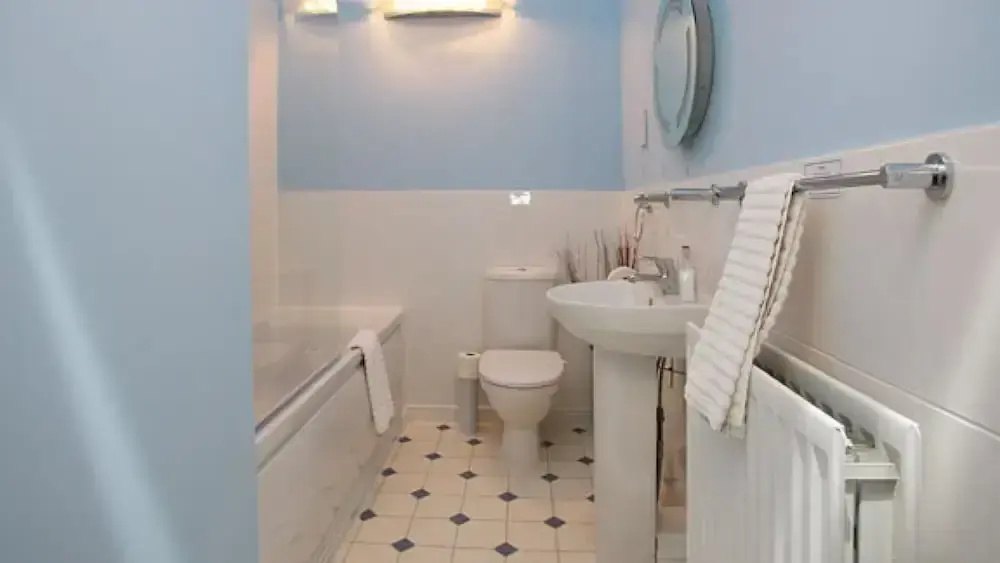 Driftwood in Poole With 3 Bedrooms and 3 Bathrooms - фото 10