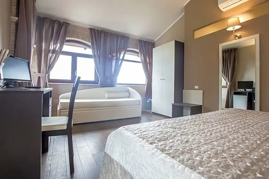 Hotel photo 10