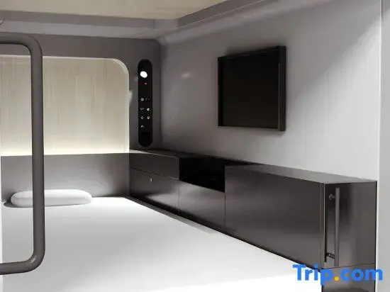 Economy room