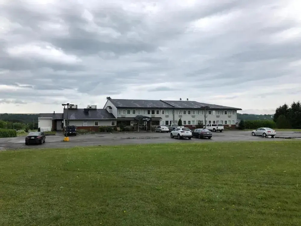 Ramada by Wyndham Florenceville - фото 10