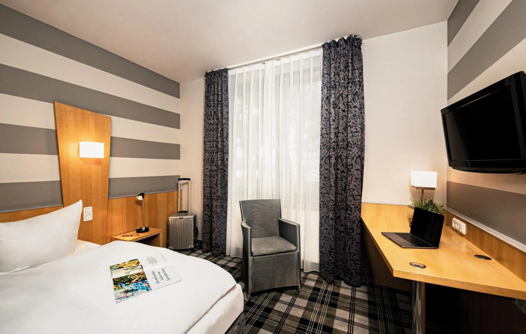 Median Hotel Lehrte - Général