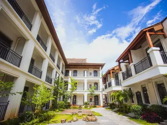 Jizhu Holiday Apartment (Menghai Mengbala Store)