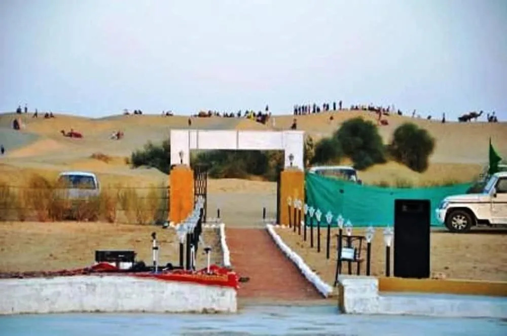 Camp Paradise - Général