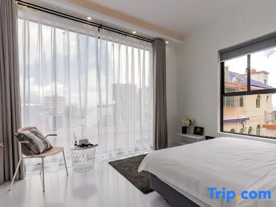 Standard Double room with sea view (full double bed)