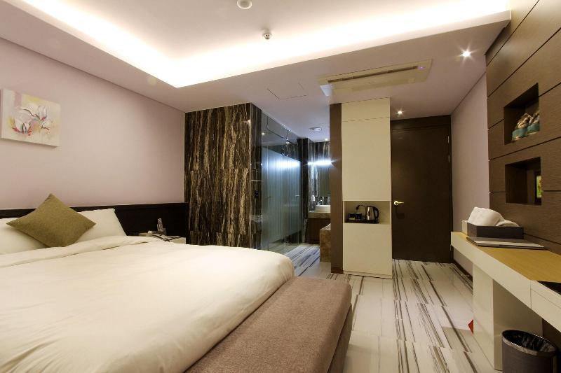 Royal Prime Hotel - Chambres