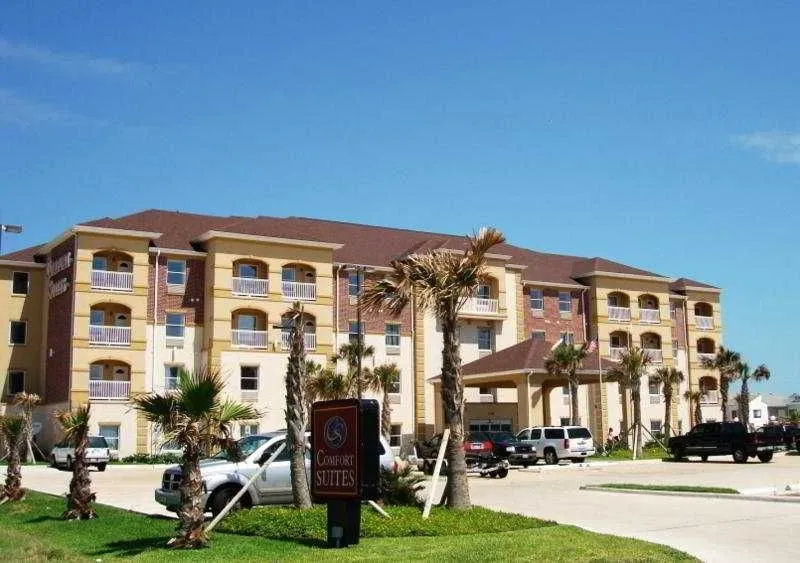 Comfort Suites
