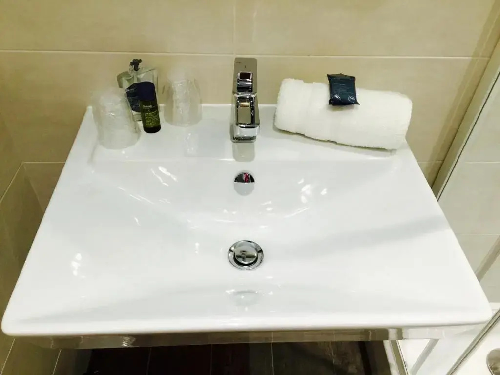 Comfort Double room with balcony (full double bed)