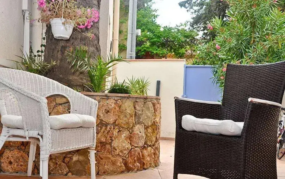 Balcony & Terrace