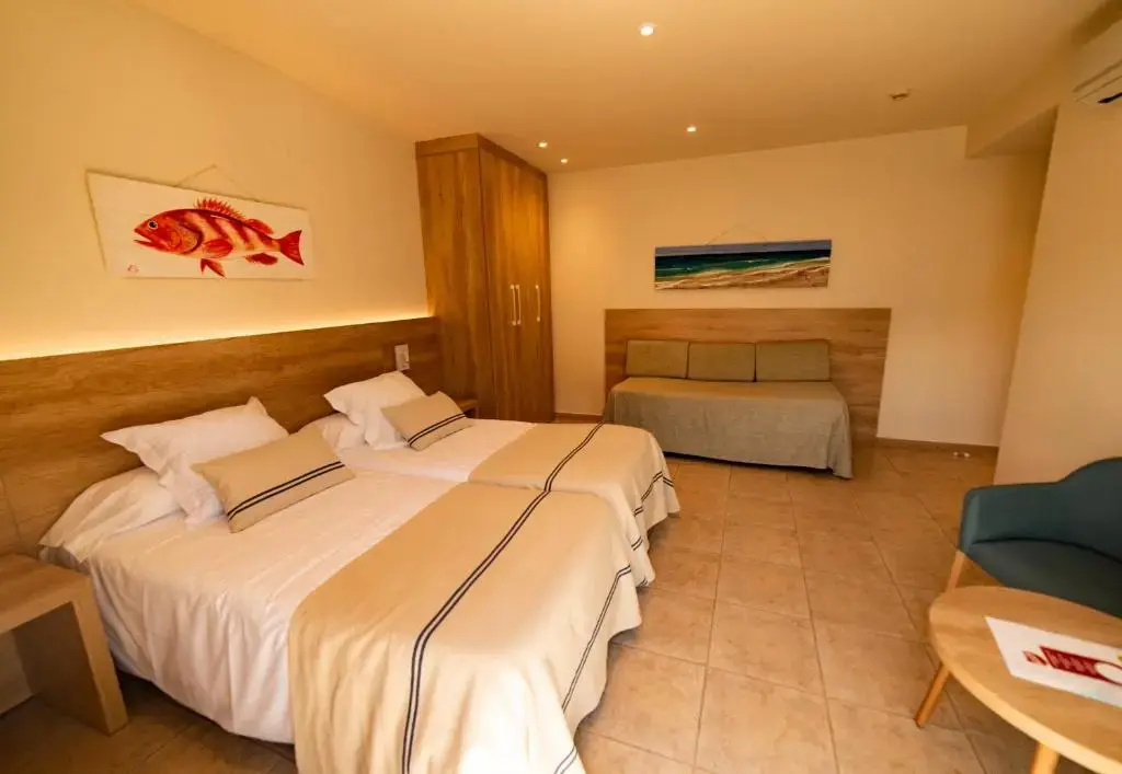 Standard Double room with balcony (full double bed)